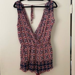 Floral pattern romper with open back